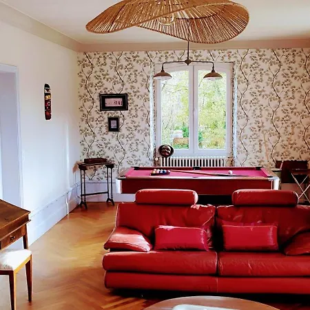 Propriété Avec Piscine De 2 à 9 Personnes, De Saint Donat, La Roque-Gageac