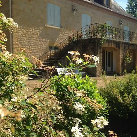 Ferienhaus Propriete Avec Piscine De 2 A 9 Personnes, De Saint Donat, *
