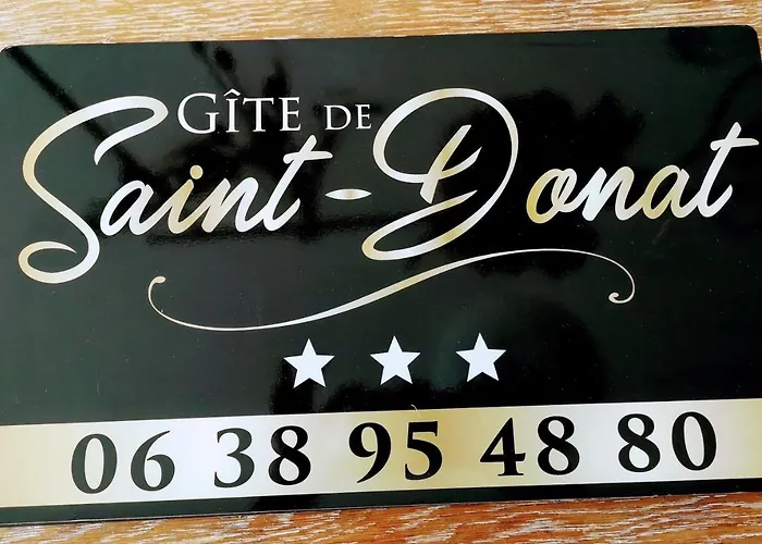 بيت للعطل Propriete Avec Piscine De 2 A 9 Personnes, De Saint Donat, *