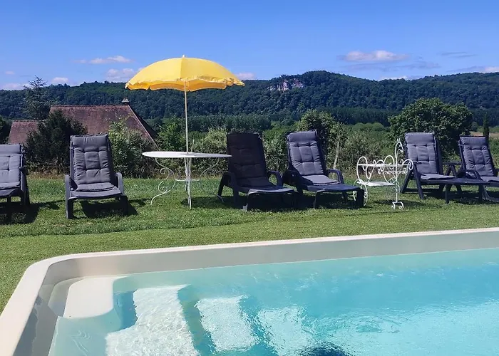 بيت للعطل Propriete Avec Piscine De 2 A 9 Personnes, De Saint Donat,